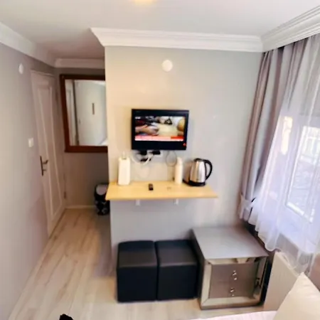 Taksim Centre מלון 2*