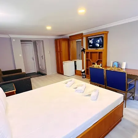 Hotel Taksim Centre 2*