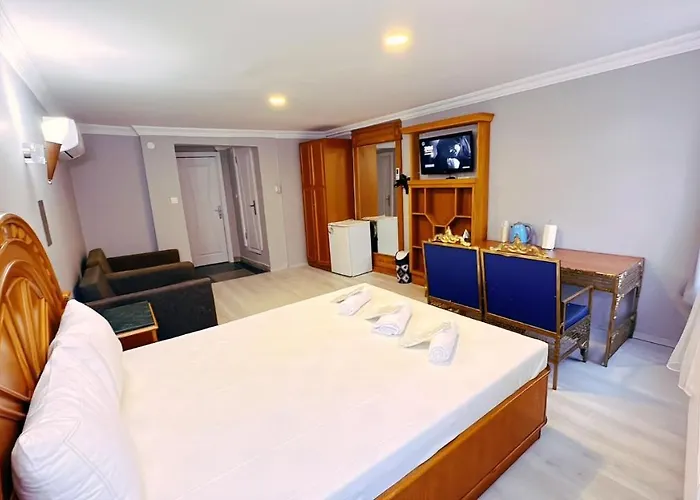 Hotel Taksim Centre 2*