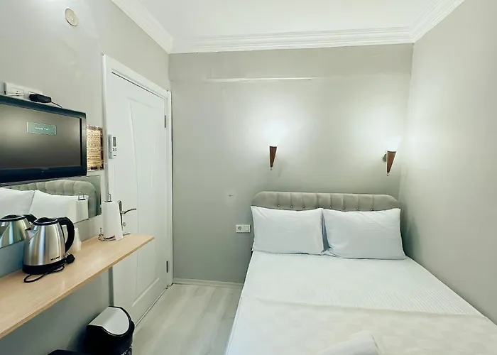 Hotel Taksim Centre 2*