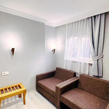 Hotel Taksim Centre 2*