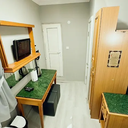 Taksim Centre מלון 2*